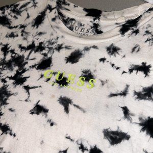 GUESS TEE